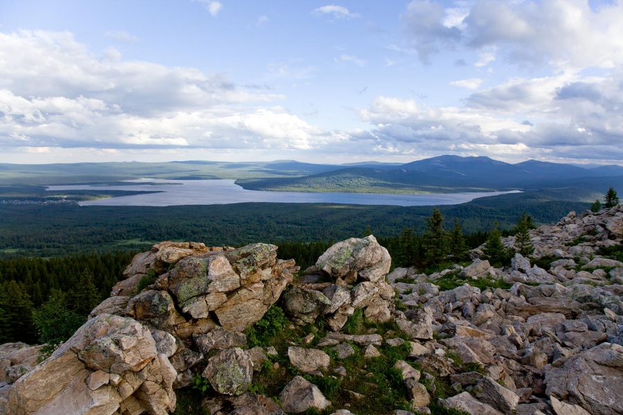 Вид на озеро Зюраткуль