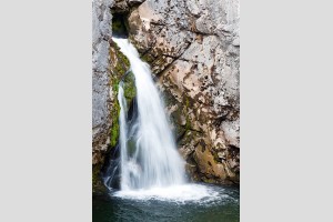 Река Щугор, 15-метровый водопад